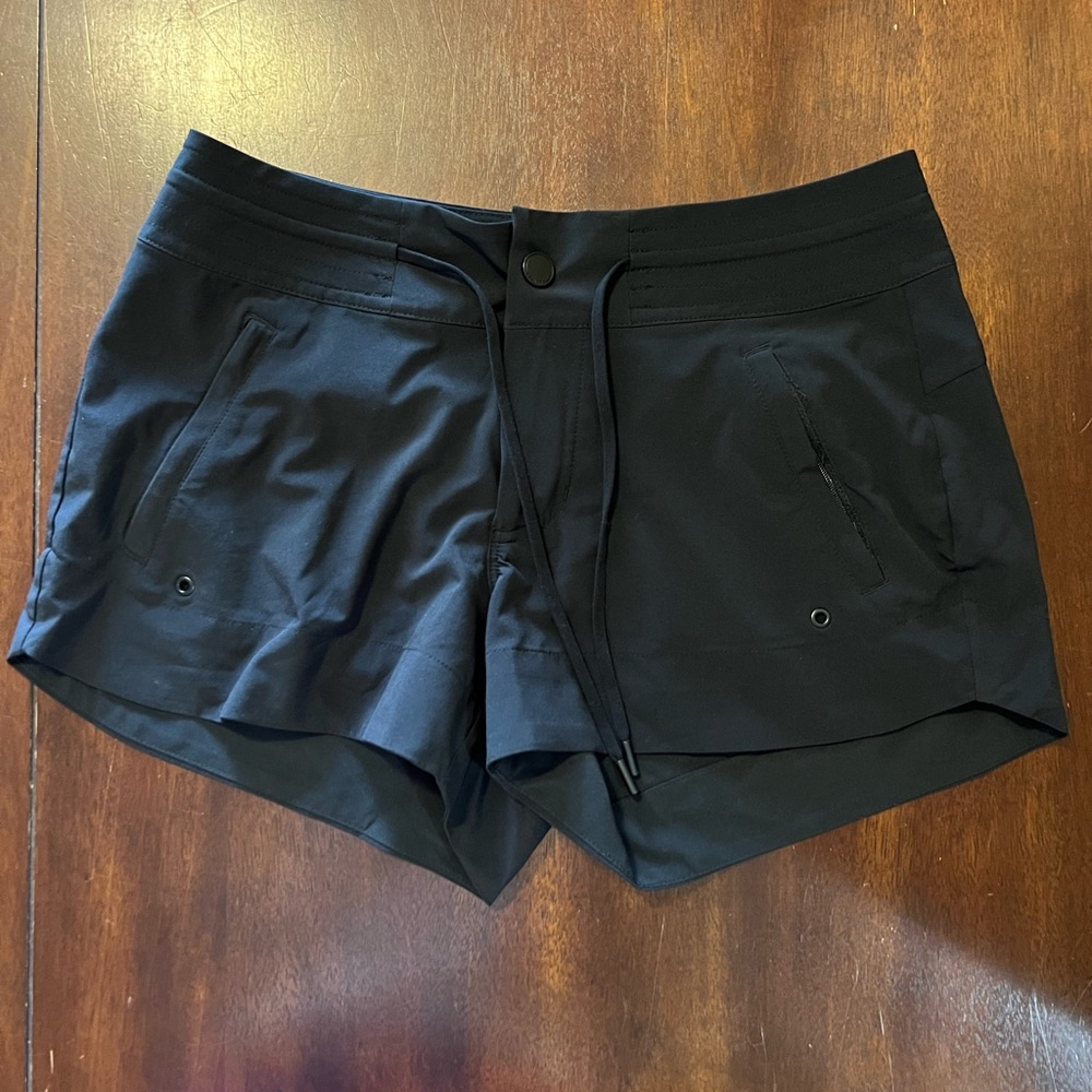 Athleta Board Shorts, Size 0, Black, gently used